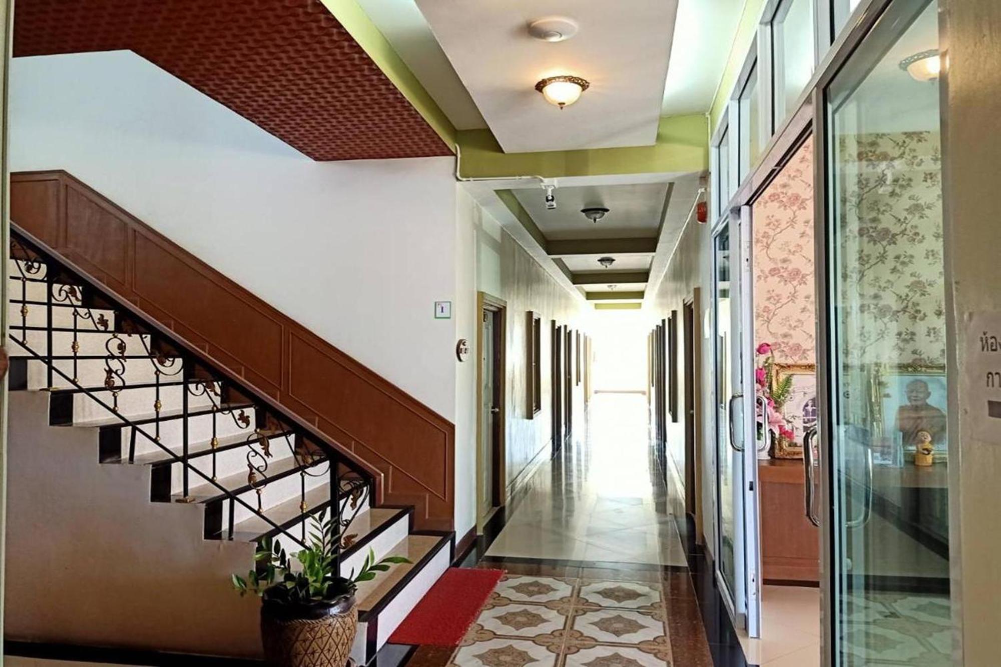 Karnmanee Place Hotel Udon Thani Exterior foto